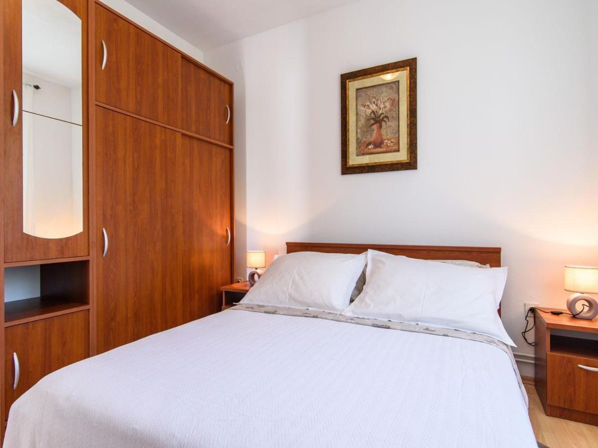 Apartments Beba - Peaceful Location Trogir Buitenkant foto
